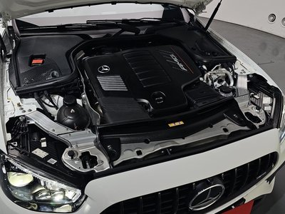 MERCEDES-BENZ E-CLASS - 7