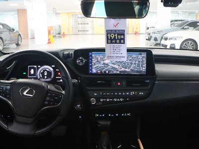2025 Lexus ES 照片 5