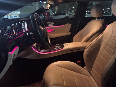 MERCEDES-BENZ E-CLASS - 8