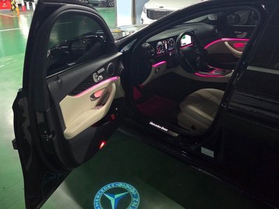 MERCEDES-BENZ E-CLASS - 10