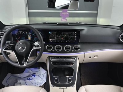 MERCEDES-BENZ E-CLASS - 4