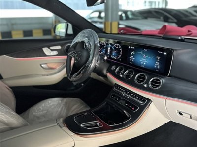 MERCEDES-BENZ E-CLASS - 5