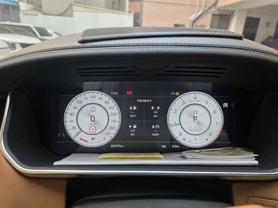 LAND ROVER RANGE ROVER - 1