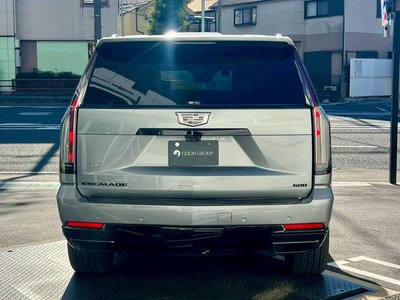 CADILLAC ESCALADE - 8