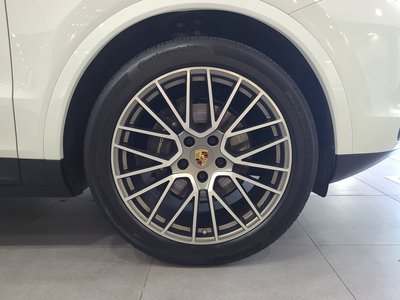 2023 Porsche CAYENNE 照片 6