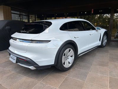 PORSCHE TAYCAN CROSS TURISMO - 4