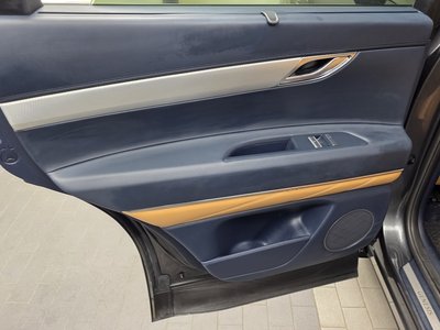 2021 Genesis GV80 thumbnail 15
