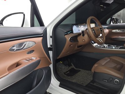 صورة مصغرة 13 لـ 2024 Genesis GV70