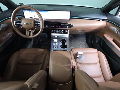 صورة 5 لـ 2024 Genesis GV70
