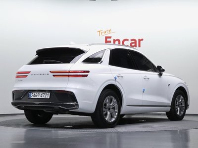 صورة 4 لـ 2024 Genesis GV70