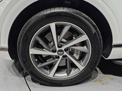 2024 Genesis GV80 photo 6