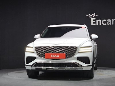 2024 Genesis GV80 photo 2