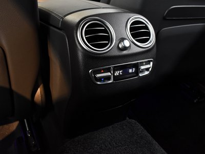 2021 Mercedes-BENZ GLC AMG — миниатюра 37