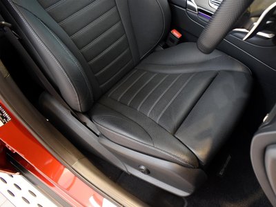2021 Mercedes-BENZ GLC AMG — миниатюра 16