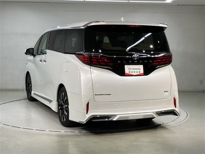2025 Toyota ALPHARD 照片 4