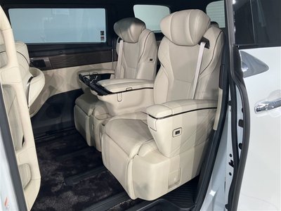 2025 Toyota ALPHARD 缩略图 24