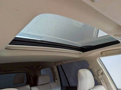 TOYOTA LAND CRUISER PRADO - 8