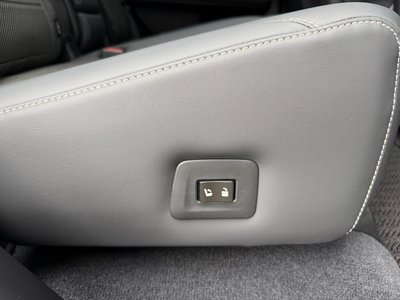 2021 Lexus RX thumbnail 26
