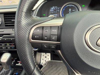 2021 Lexus RX thumbnail 38