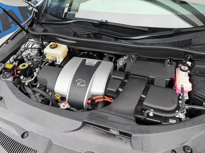 صورة 2 لـ 2021 Lexus RX