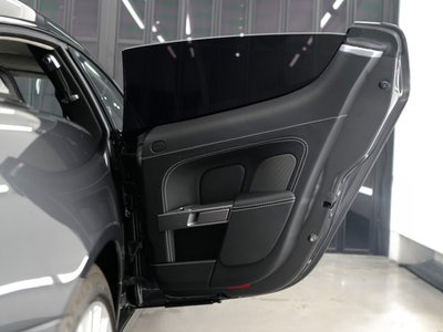 ASTON MARTIN RAPIDE - 8