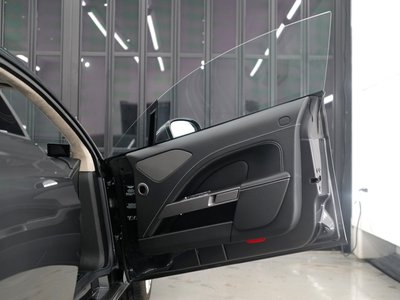 ASTON MARTIN RAPIDE - 7