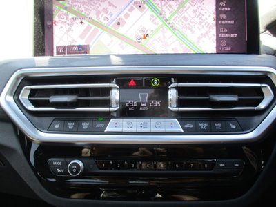 2023 BMW X4 — миниатюра 47