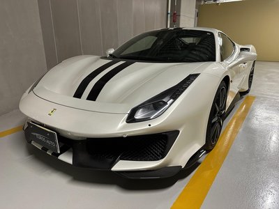 FERRARI 488 PISTA - 1