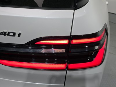BMW X7 - 10