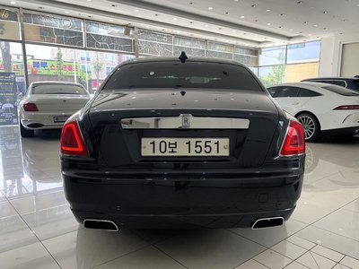 ROLLS-ROYCE GHOST - 3