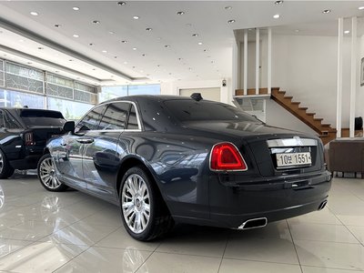 ROLLS-ROYCE GHOST - 4