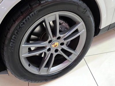 2023 Porsche CAYENNE — миниатюра 20
