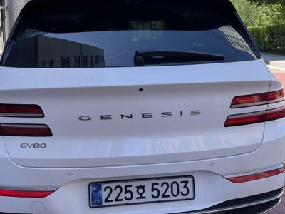 2025 Genesis GV80 — фото 2