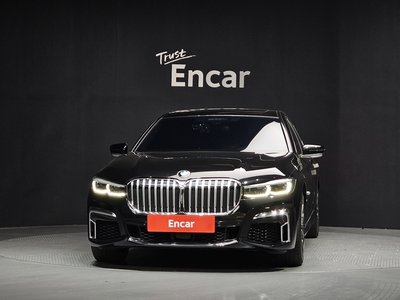 BMW 7 SERIES - 2