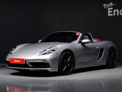 PORSCHE 718 BOXSTER