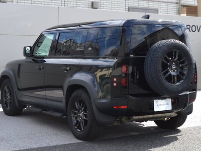 LAND ROVER DEFENDER - 6