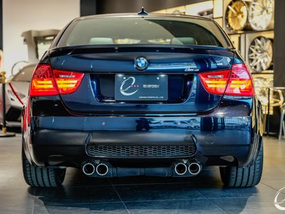 BMW M3 SEDAN - 9