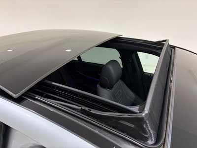 MERCEDES-BENZ E-CLASS - 10