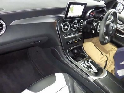 MERCEDES-BENZ GLC - 3