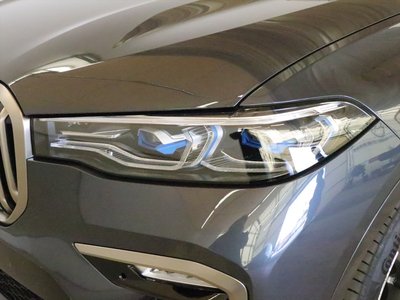 BMW X7 - 8