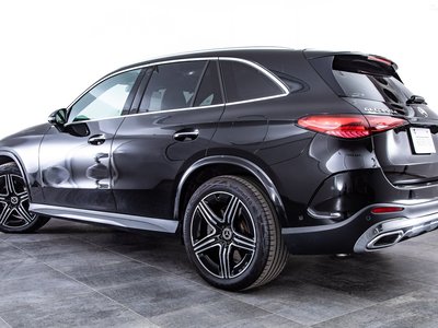 MERCEDES-BENZ GLC - 10