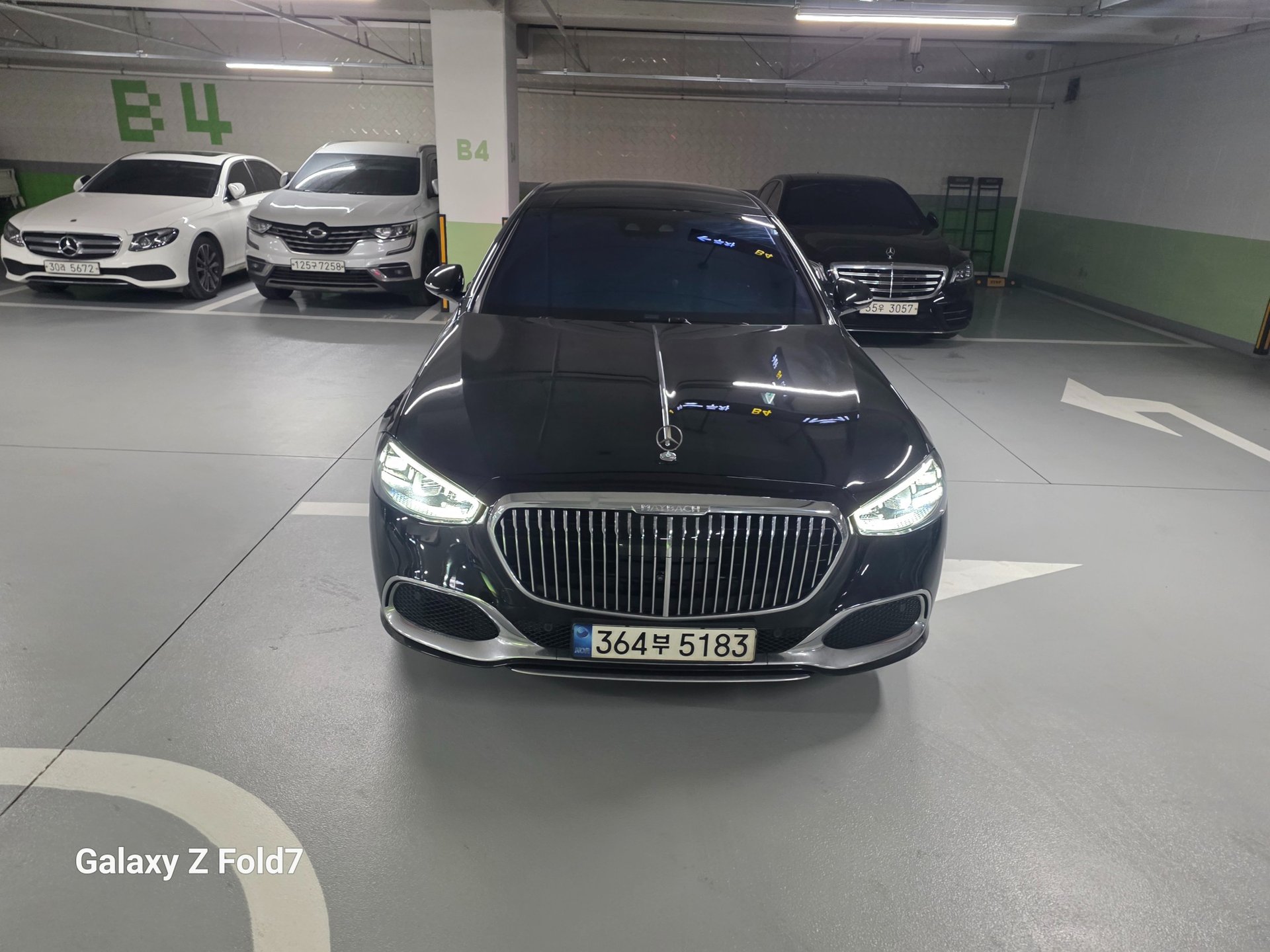 MERCEDES-BENZ S-CLASS - View 1