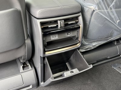 صورة مصغرة 65 لـ 2026 Toyota ALPHARD
