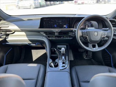 TOYOTA CROWN SPORT - 2