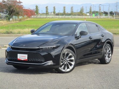 TOYOTA CROWN CROSSOVER