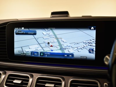 MERCEDES-BENZ GLS - 8