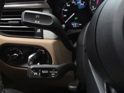 2023 Porsche MACAN — миниатюра 25