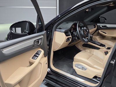 2023 Porsche MACAN — миниатюра 13