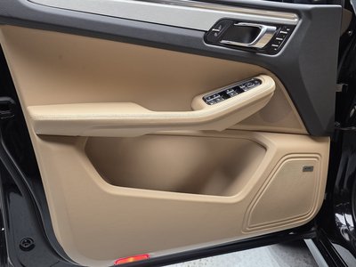 2023 Porsche MACAN — миниатюра 14