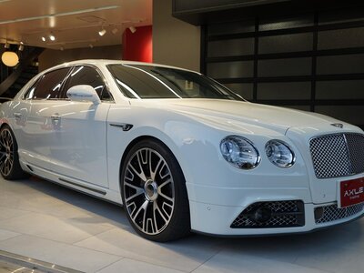 BENTLEY FLYING SPUR